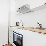 Bright And Comfortable 1-Bedroom Apartment
